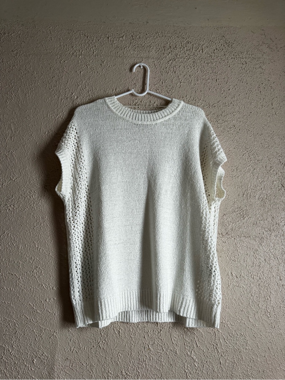 Style & Co. Cream Knit Sleeveless Crewneck Sweater